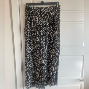 H&M Cropped Pants